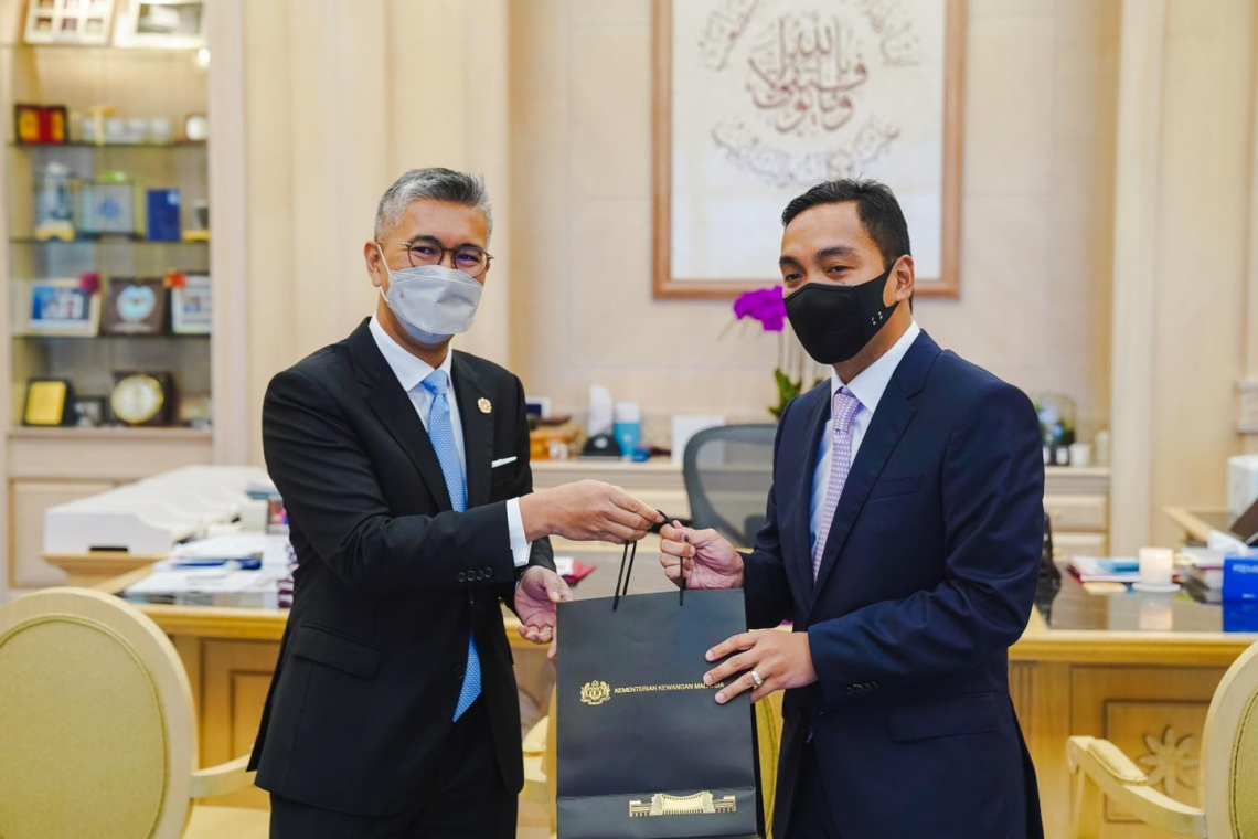 Sesi Kunjungan Hormat YAB Menteri Besar Johor ke MOF